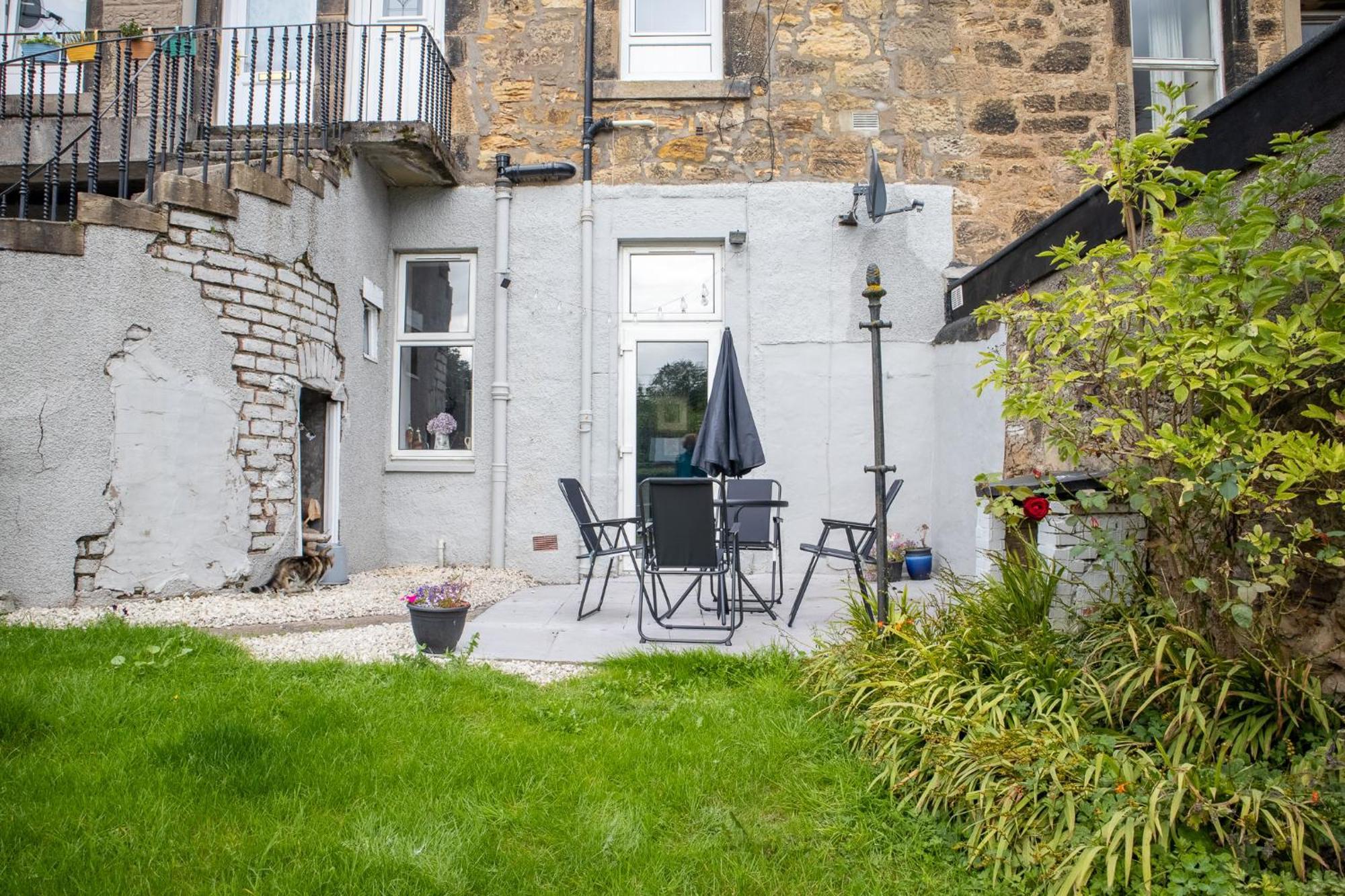 The Lang Toun Bothy- By The Sea & Near Edinburgh Apartment Kirkcaldy Exterior photo